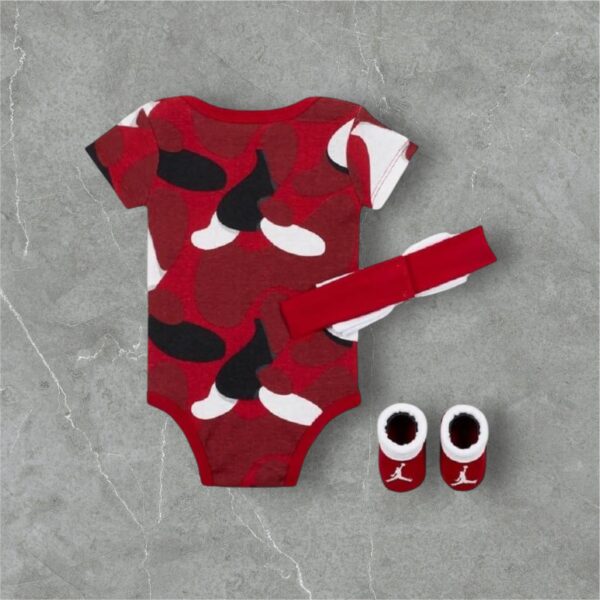Set 3 pezzi Jordan regalo nascita - immagine 4
