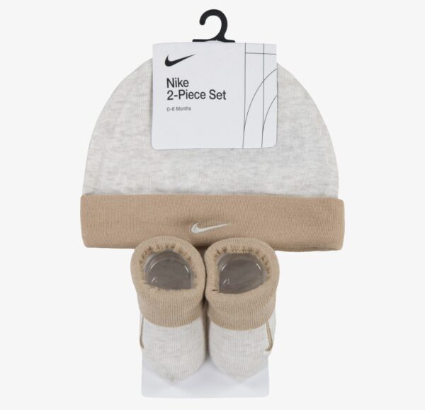 Completo berretto+ calzini- jordan bebe'(0-6 mesi) bianco/grigio/rosa/azzurro/baige - immagine 10