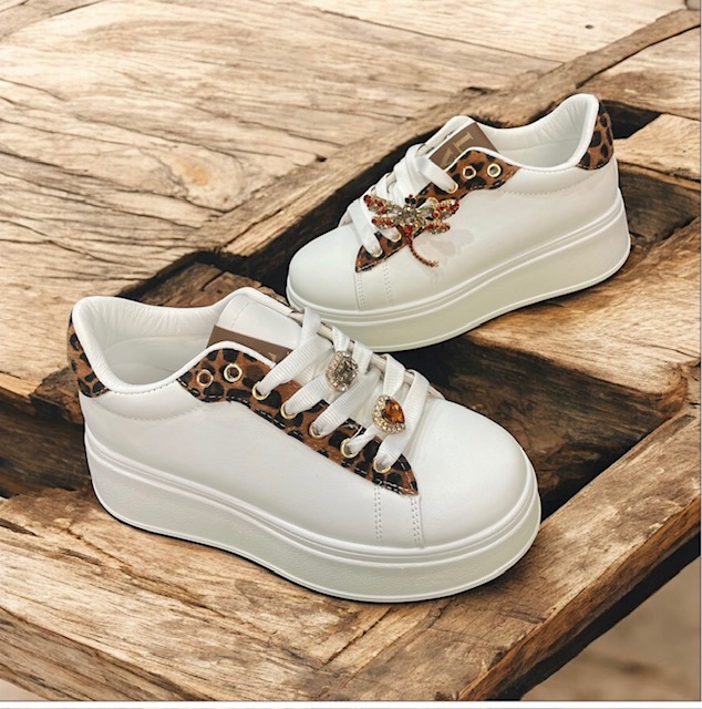 Sneakers bianche leopardate